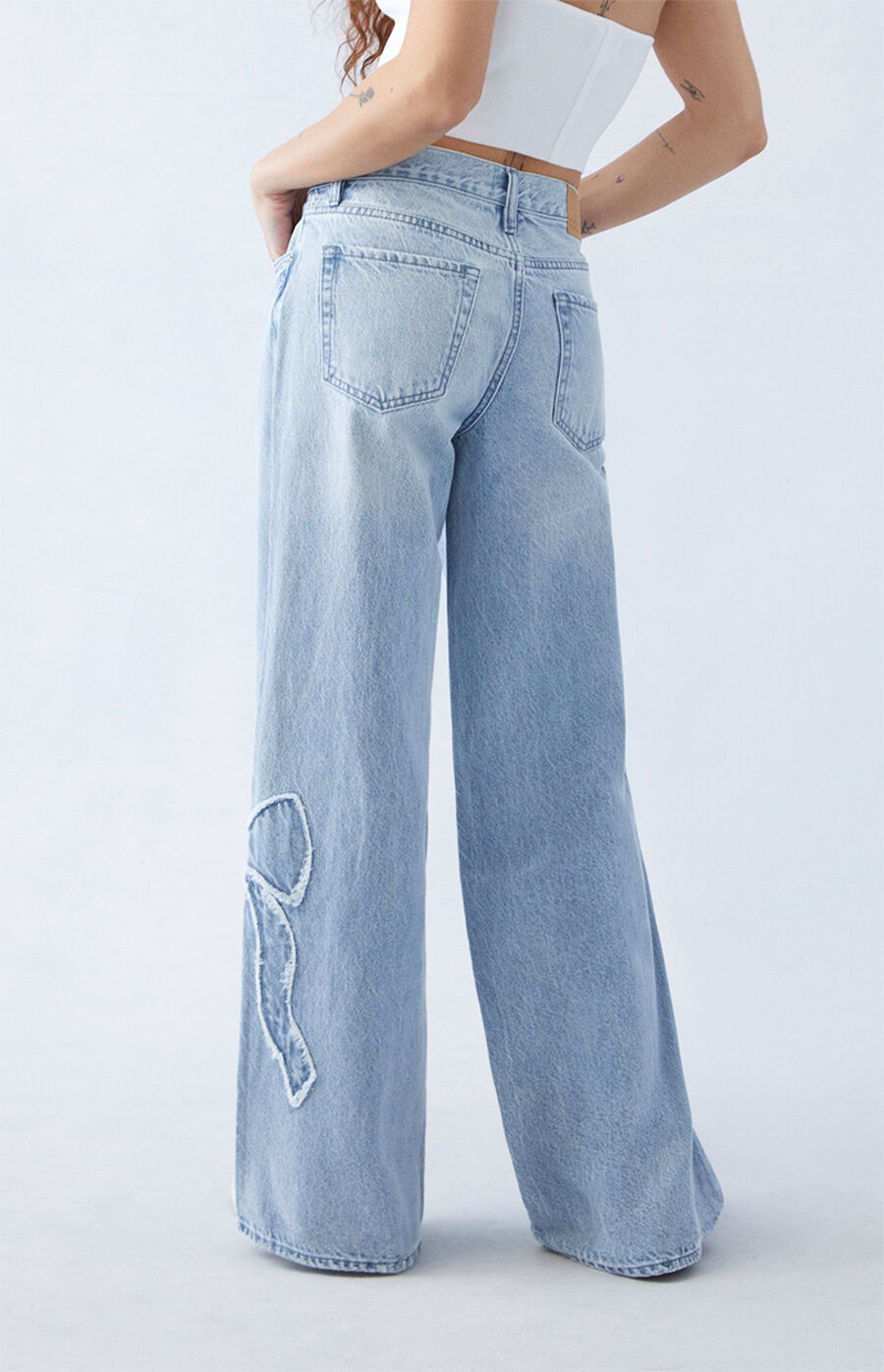 Sofia | Trendiga jeans med rosett